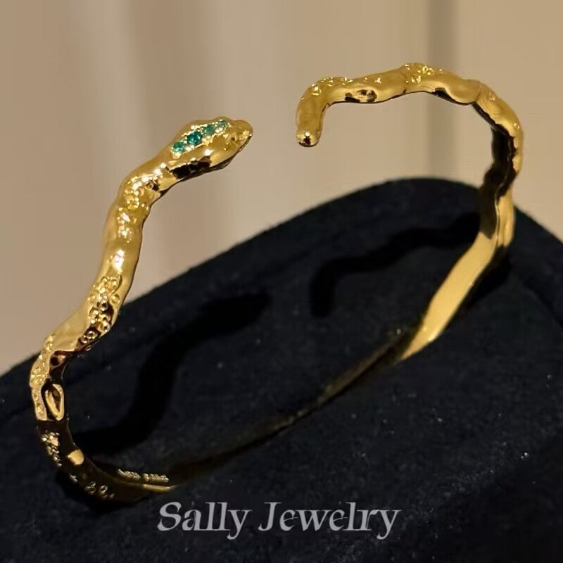 Golden Wrapped Snake Jewelry Set